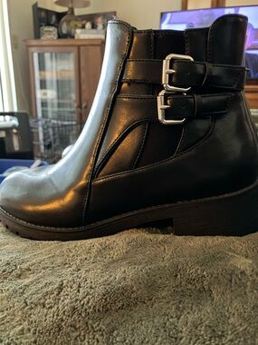 Shellys London Black Buckle Leather Ankle Booties